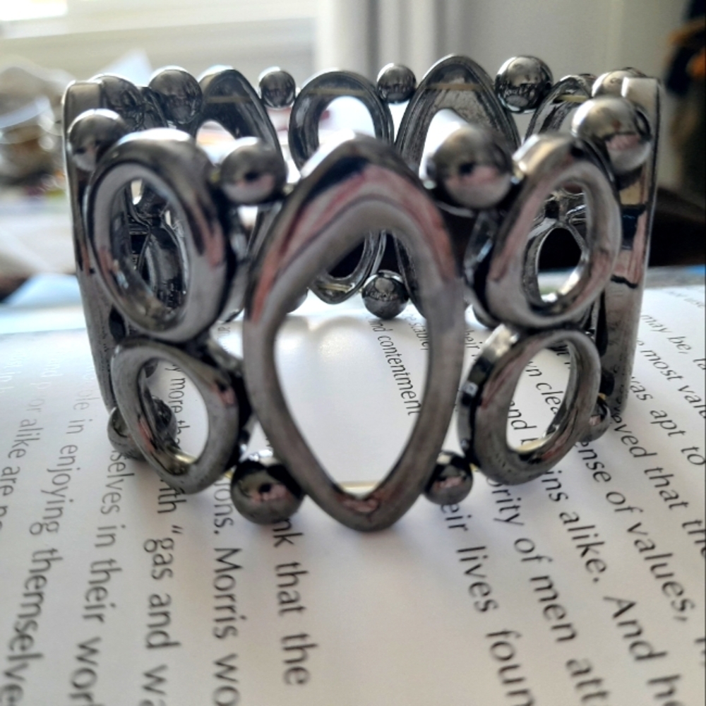 Hematite Intricate Design Bracelet